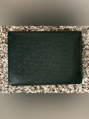 Men's Textured Leather Wallet - Dark Green